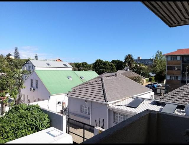 2 BEDROOM PROPERTY TO RENT IN RONDEBOSCH